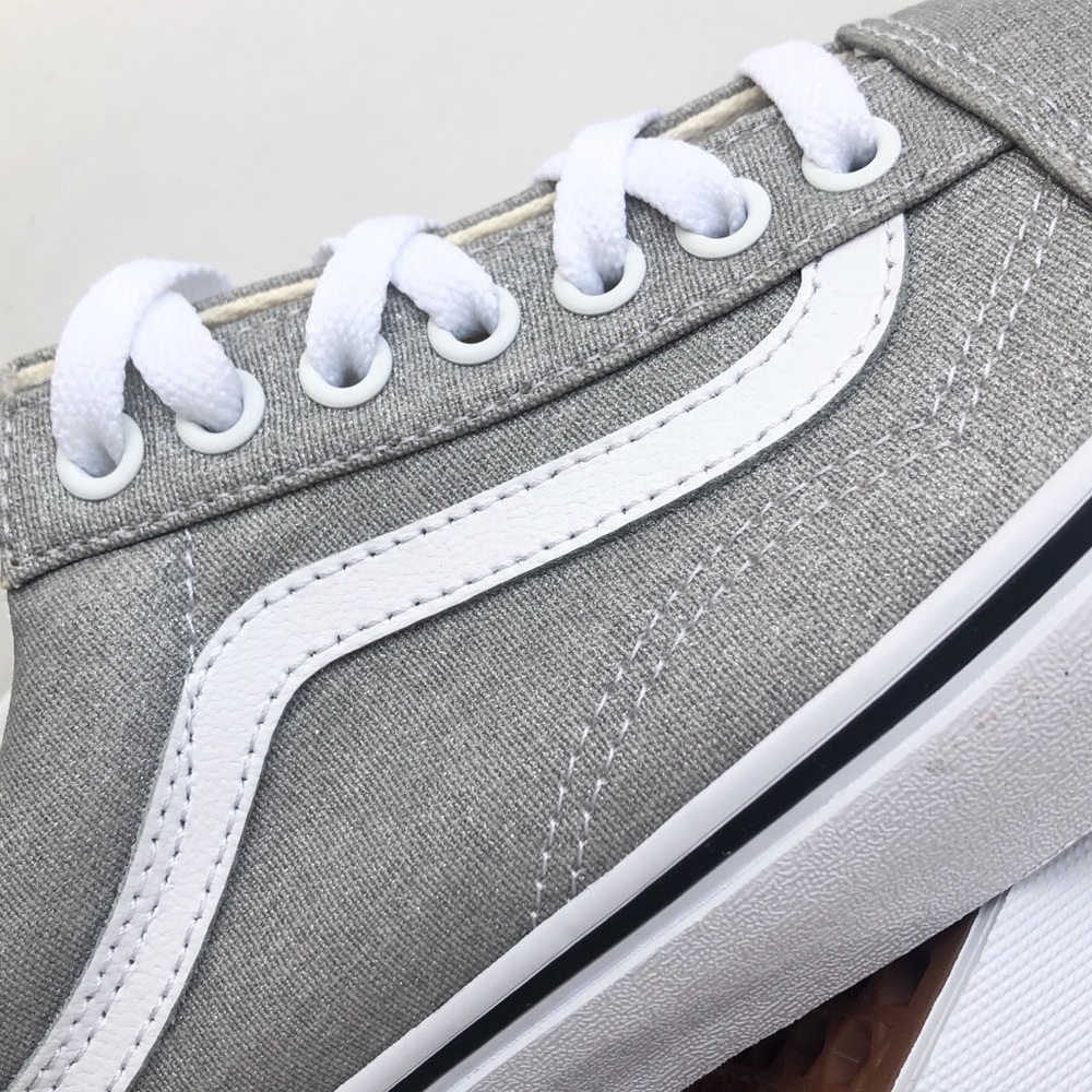 [ nib ] Vans Old Skool Silver Lurex Sneakers - Picture 5 of 6